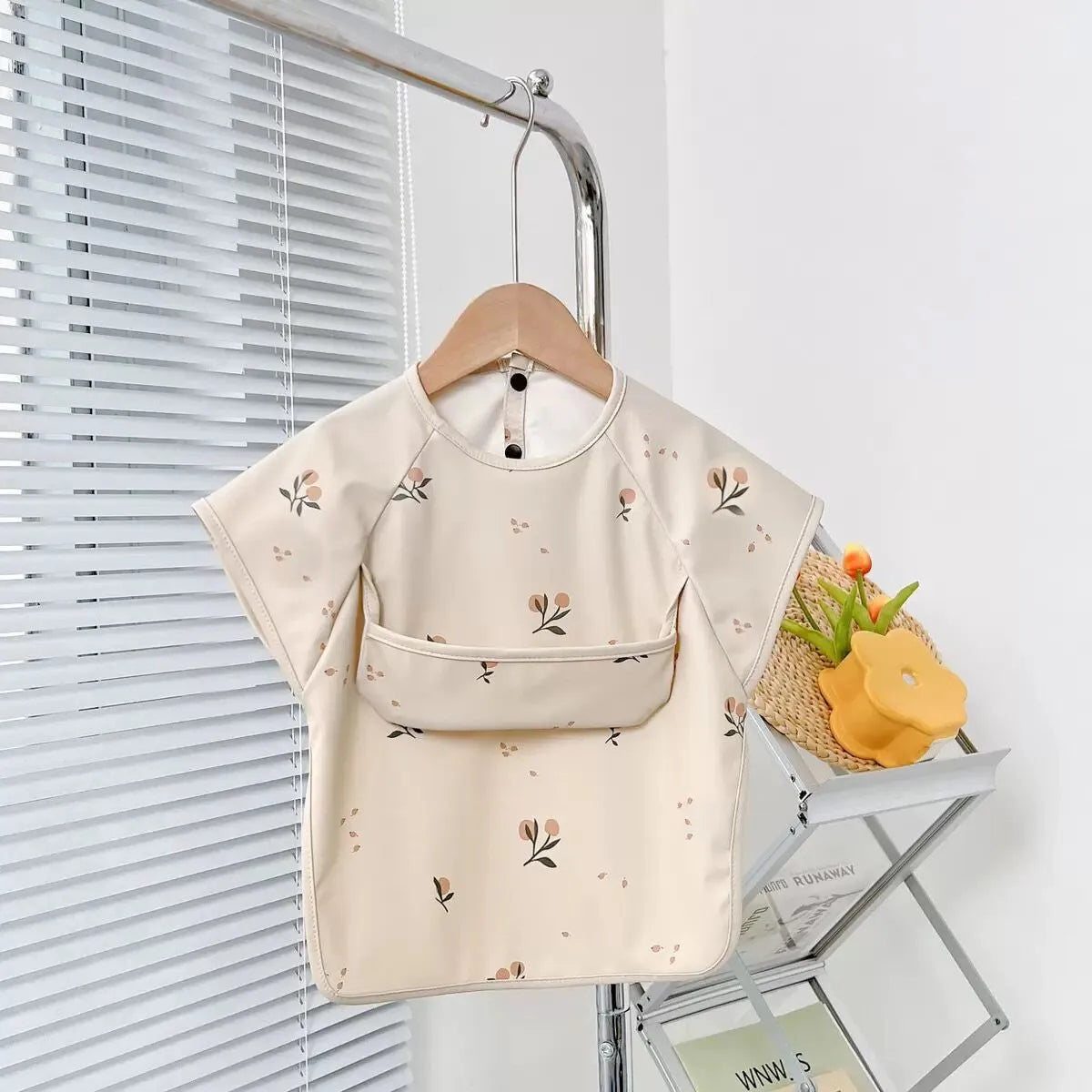 Waterproof Toddler Feeding Apron Bib (Short Sleeve)
